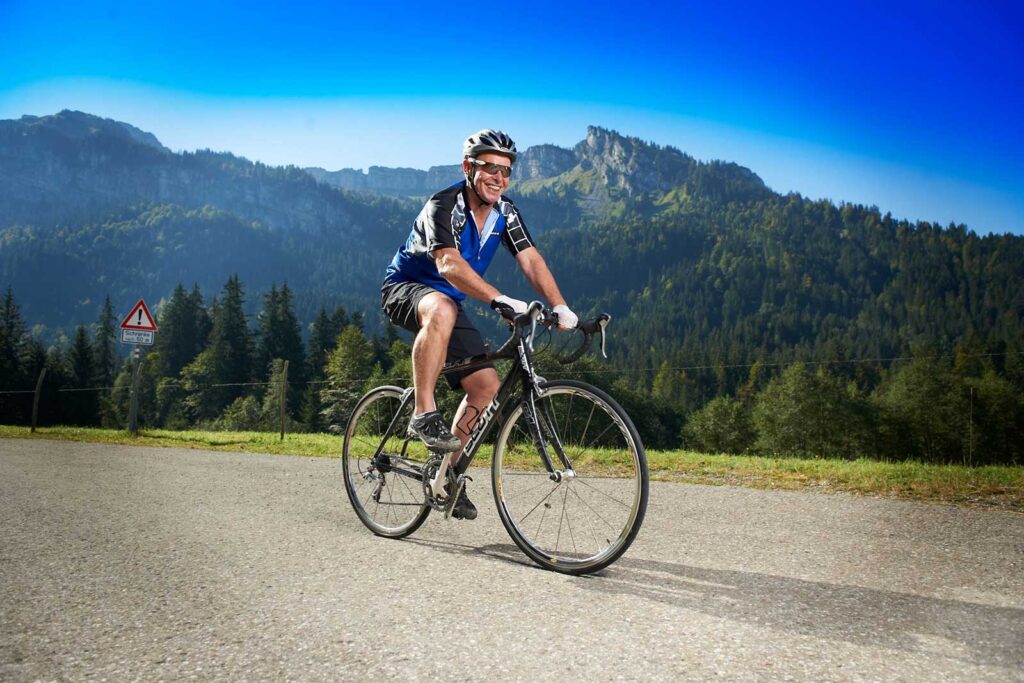 Der Chef persönlich begleitet Euch auf eine Biketour.